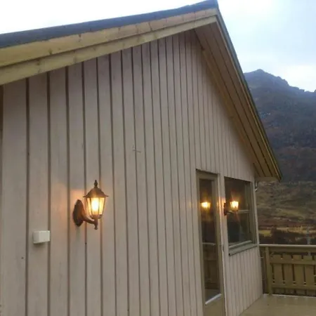 וילה House In Quiet Vally, In The Middel Of Lofoten